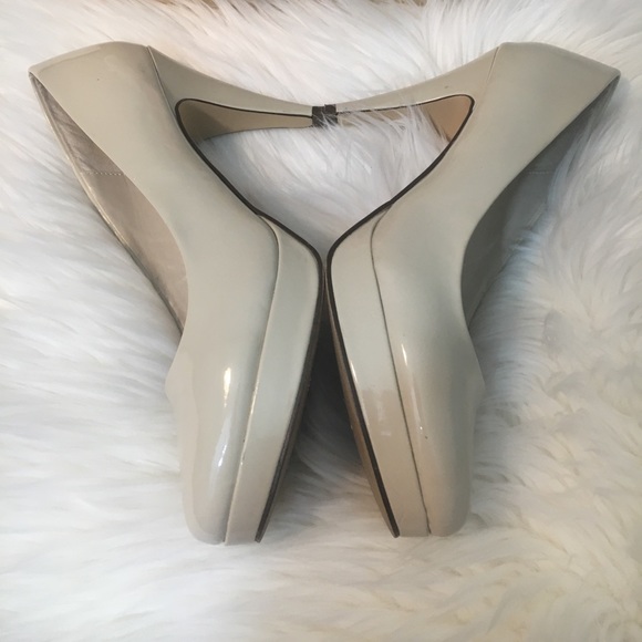 Call it Spring Pumps - Picture 5 of 8